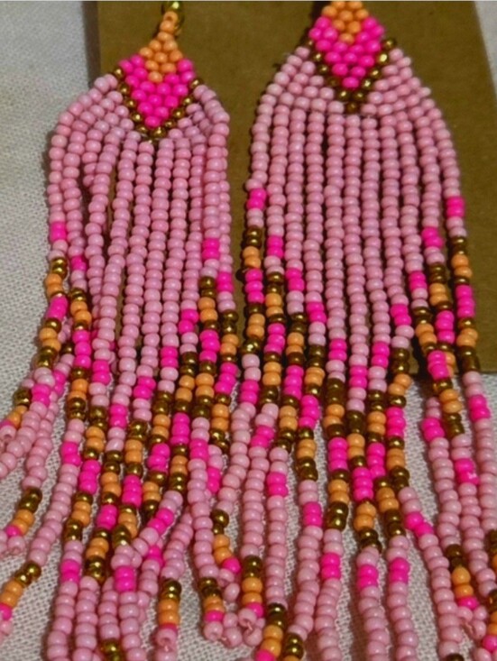 Accessories - Lighyweight Beaded Hot And Light Pink With Gold Beaded Earrings. Nwt